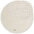 Denne produkten heter Molly, laget av 80% Ull & 20% Bomull materiale med en vakker Offwhite farge – SE Mattor