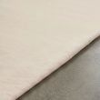 Denne produkten heter Rabbit Eco, laget av Polyester materiale med en vakker Offwhite farge – SE Mattor