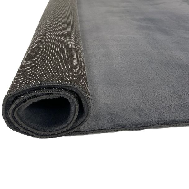 Denne produkten heter Cat, laget av Polyester materiale med en vakker Mørkegrå farge – SE Mattor