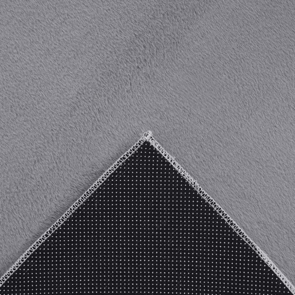 Denne produkten heter Cat, laget av Polyester materiale med en vakker Sølv farge – SE Mattor