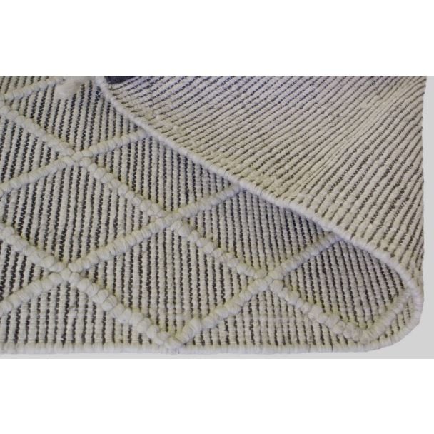 Denne produkten heter Margaux, laget av Ull materiale med en vakker Beige farge – SE Mattor