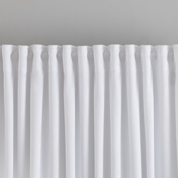 Denne produkten heter Mathilde, laget av Polyester materiale med en vakker Hvit farge – SE Mattor