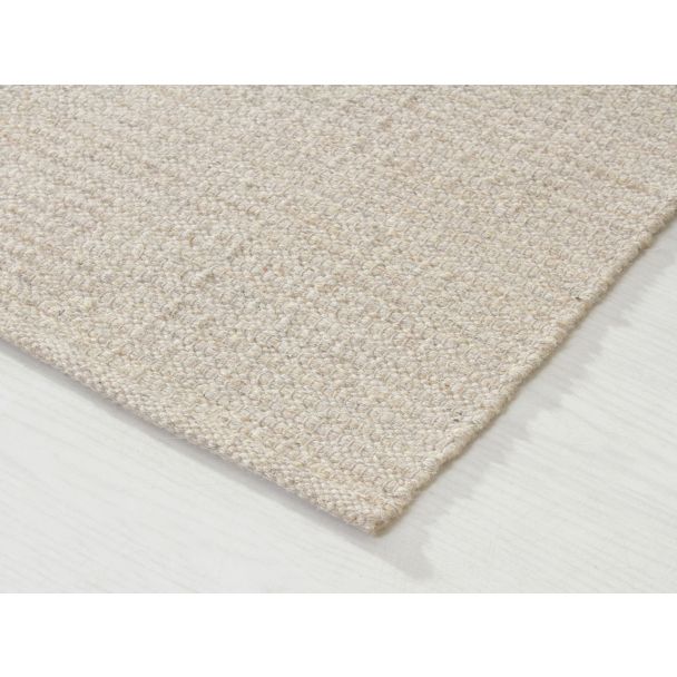 Denne produkten heter Molly, laget av 80% Ull & 20% Bomull materiale med en vakker Beige farge – SE Mattor