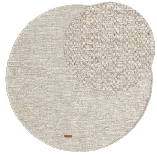 Denne produkten heter Molly, laget av 80% Ull & 20% Bomull materiale med en vakker Beige farge – SE Mattor