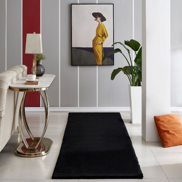 Denne produkten heter Rabbit Eco, laget av Polyester materiale med en vakker Svart farge – SE Mattor