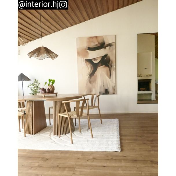 Denne produkten heter Rabbit Zen, laget av Polyester materiale med en vakker Offwhite farge – SE Mattor