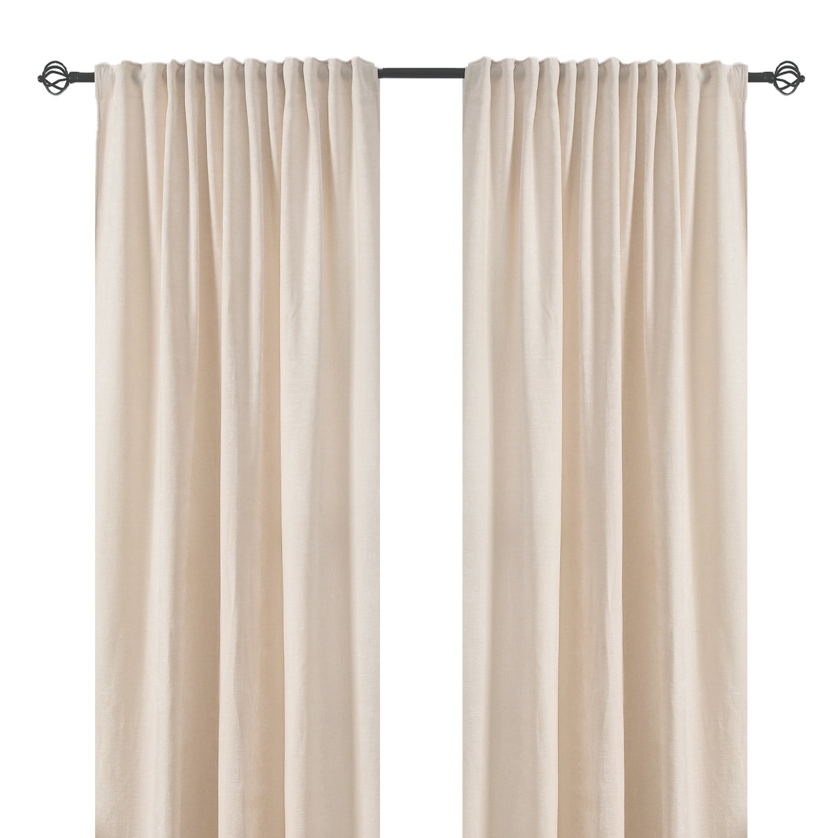 Nancy Offwhite 2x135x250 cm Rumsförmörkande Sammetsgardin 2-pack